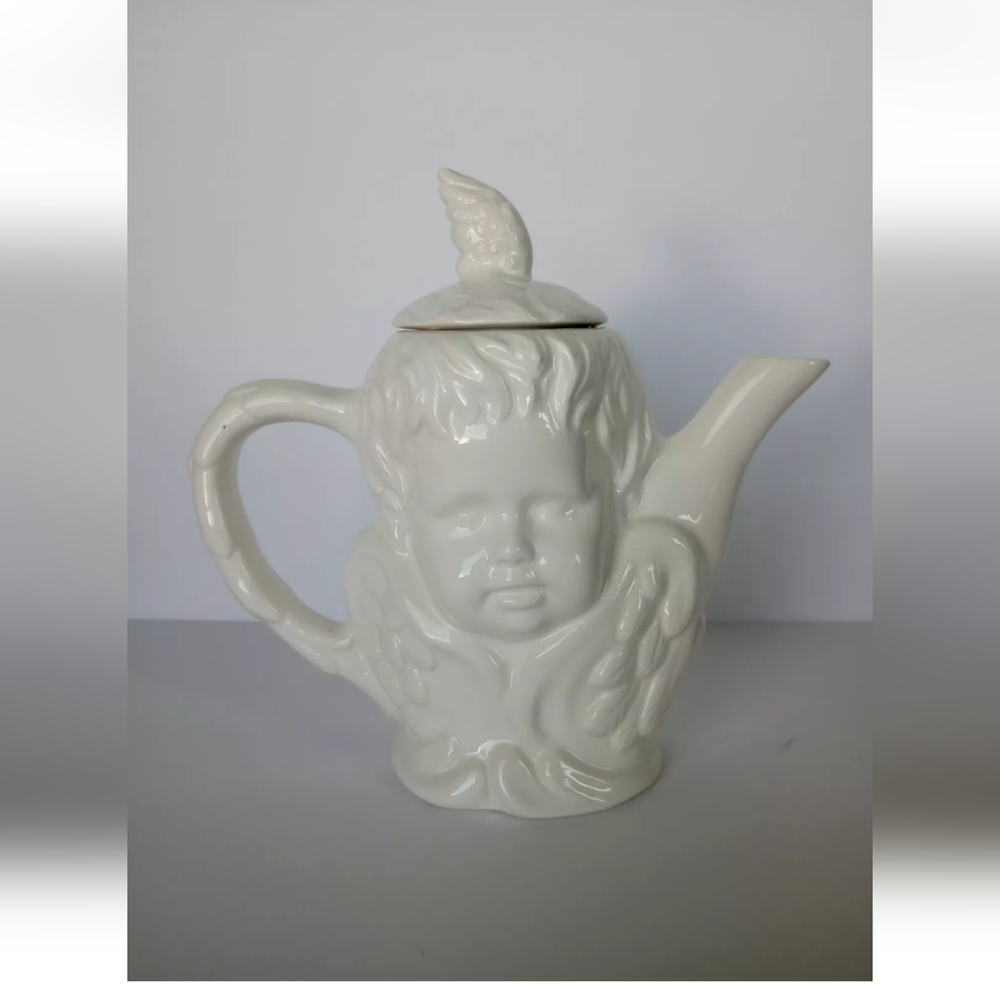 Vtg 1992 Ceramic White Angel Teapot by CBK LTD Approx 9.25" See Descript…